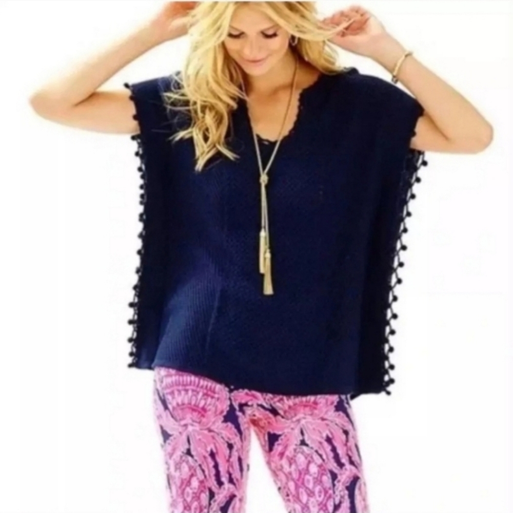 Lilly Pulitzer Knit Poncho Sweater‎ Navy Blue Coastal Beach Size Small